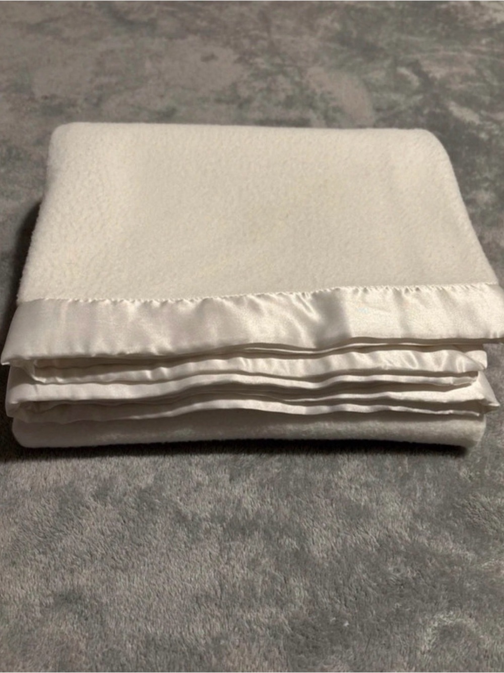 White Baby Lovey Blanket Rabbit Skins 100% Polyester Satin Trim Security